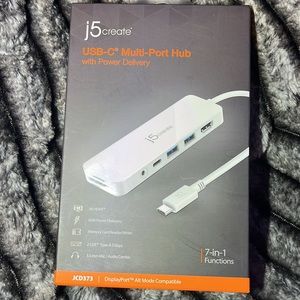 j5 create USB-C Multu-Port Hub~ BRAND NEW!